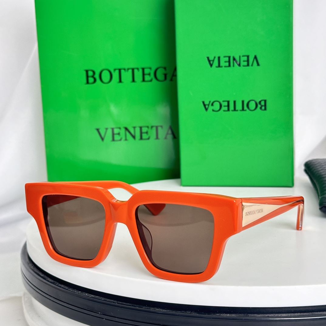 Bottega Veneta Sunglasses